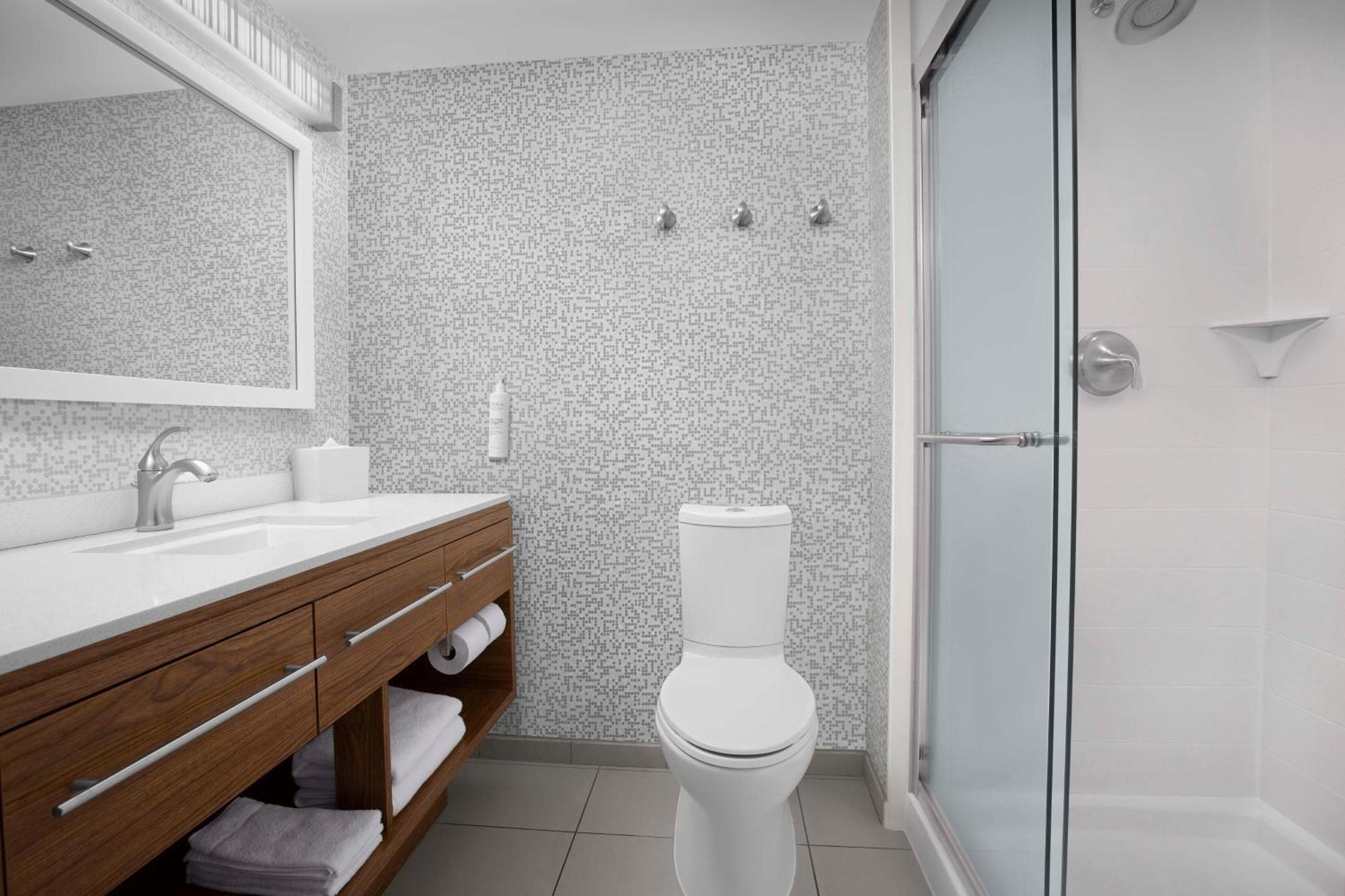 Home2 Suites By Hilton Eugene Downtown University Area Экстерьер фото