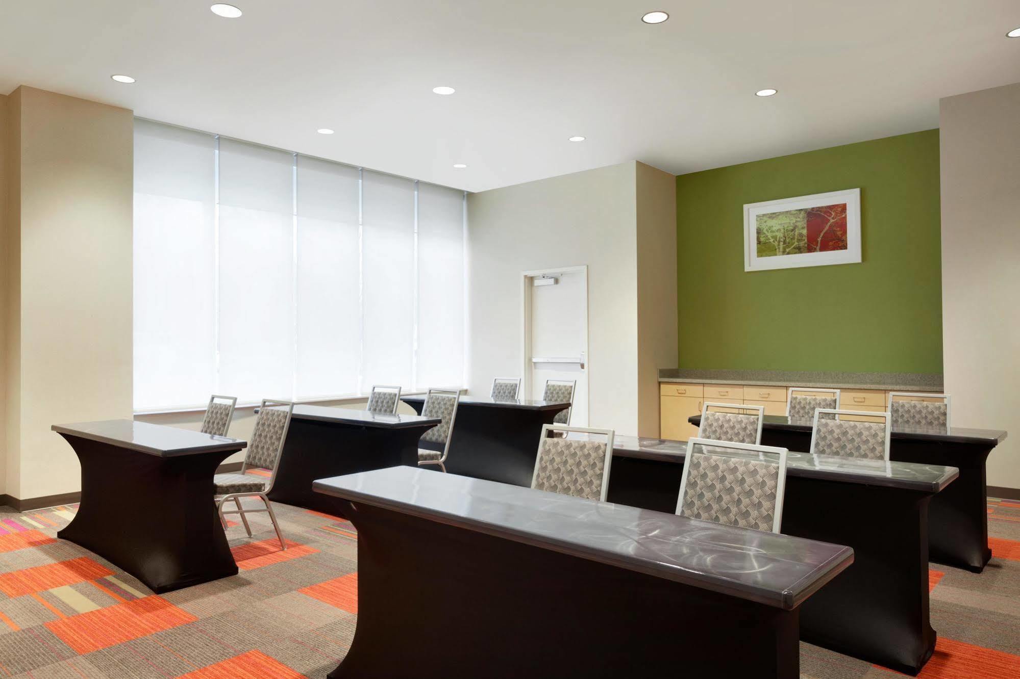 Home2 Suites By Hilton Eugene Downtown University Area Экстерьер фото